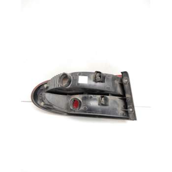 Recambio de piloto trasero derecho para daewoo lanos 1.5 cat referencia OEM IAM 8F10C  
