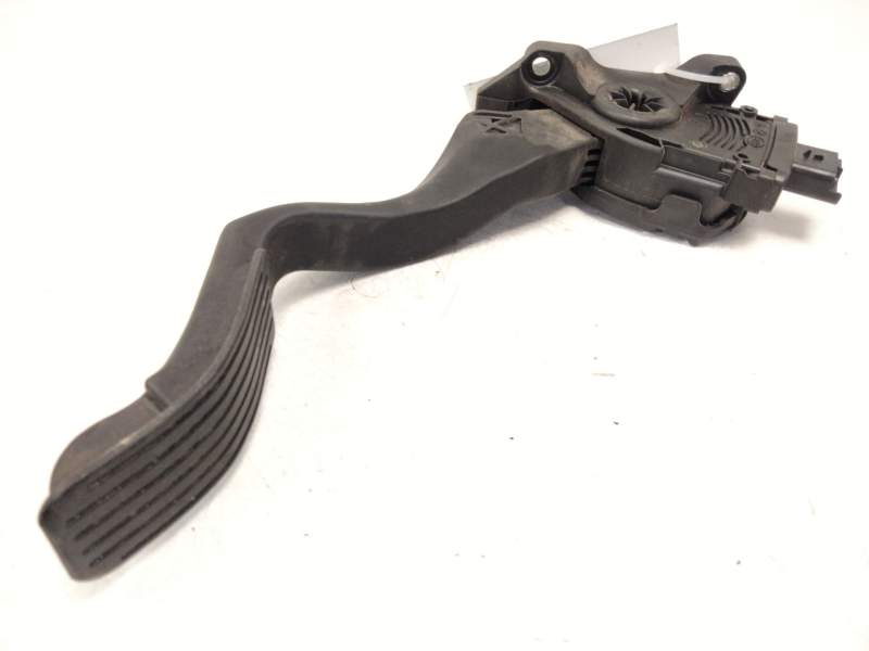 Recambio de pedal acelerador para peugeot 207/207+ (wa_, wc_) 1.6 hdi referencia OEM IAM 9681530380  