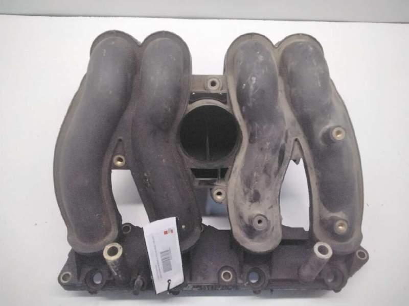 Recambio de colector admision para mercedes-benz clase e (w210) berlina diesel referencia OEM IAM 1111402201  