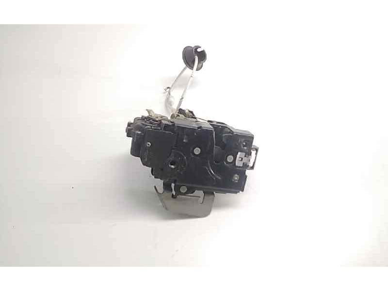 Recambio de cerradura puerta delantera izquierda para audi a4 berlina (8e) 2.0 referencia OEM IAM 401837015  