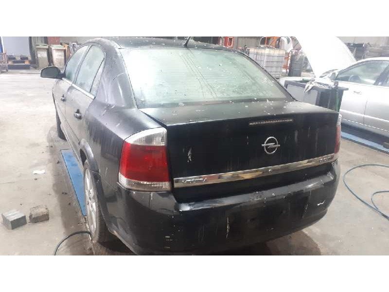 opel vectra c berlina del año 2006