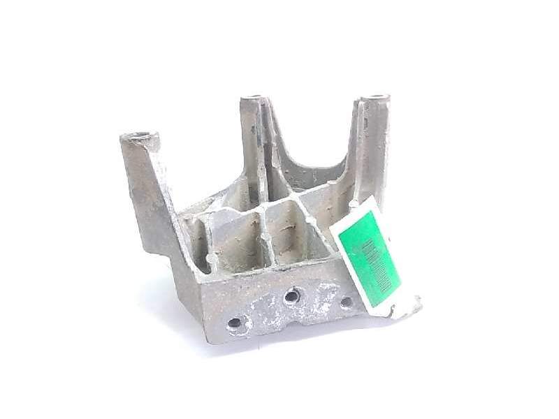Recambio de soporte motor derecho inferior para opel zafira tourer expression referencia OEM IAM 13246477  