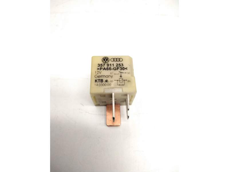 Recambio de rele para seat ibiza iii (6l1) 1.9 tdi referencia OEM IAM 357911253 14030000 103
