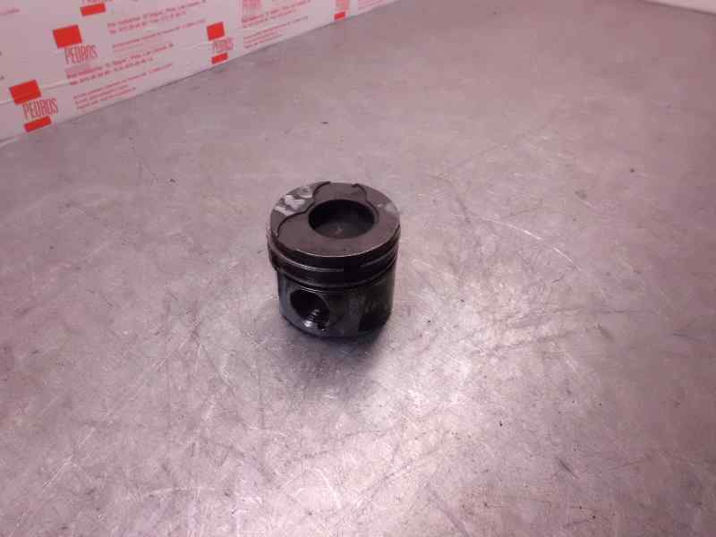 Recambio de piston para citroën c3 1.4 hdi referencia OEM IAM   