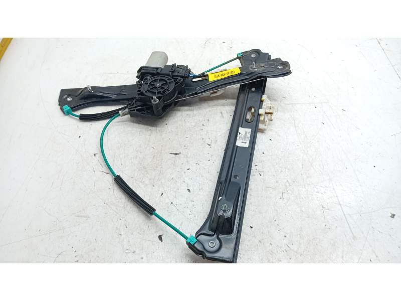 Recambio de elevalunas delantero izquierdo para bmw 1 (f20) 118 d referencia OEM IAM 724256106  