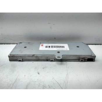 Recambio de amplificador antena para audi a4 avant (8e) 2.0 tdi referencia OEM IAM 8E9035225P  