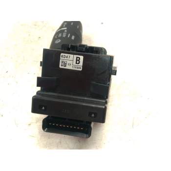 Recambio de mando limpia para mazda cx-5 (ke, gh) 2.2 d (ke2fw) referencia OEM IAM KD4717F899  