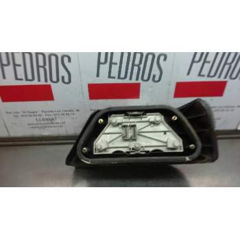 Recambio de piloto trasero izquierdo para peugeot 605 2.1 turbodiesel referencia OEM IAM VALEO 2173  
