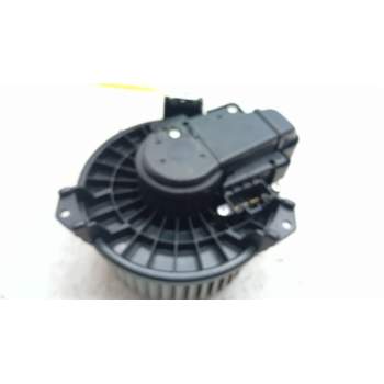 Recambio de motor calefaccion para toyota yaris active referencia OEM IAM 871030D220  