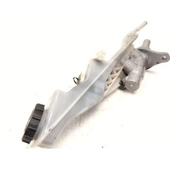 Recambio de bomba freno para mazda cx-5 (ke, gh) 2.2 d (ke2fw) referencia OEM IAM KD3443550  