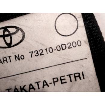 Recambio de cinturon seguridad delantero derecho para toyota yaris active referencia OEM IAM 732100D200  