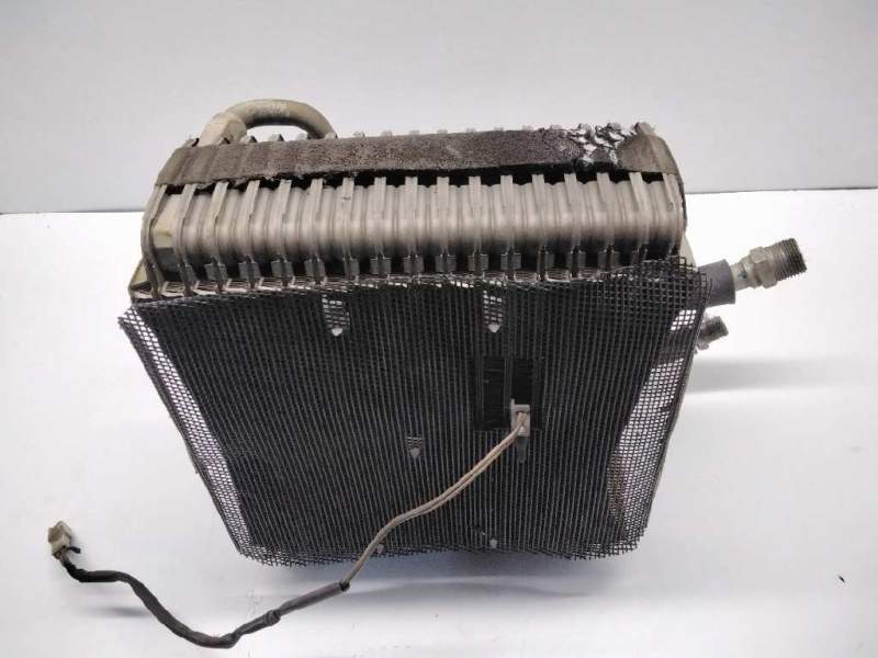 Recambio de radiador aire acondicionado interior para mazda 323 berlina (bd1) referencia OEM IAM   