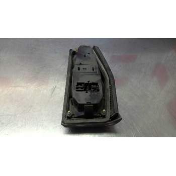 Recambio de piloto trasero izquierdo para volkswagen polo (801/803) 1.05 referencia OEM IAM 867945111  