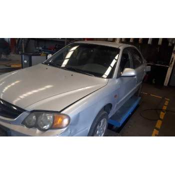 kia shuma ii del año 2001