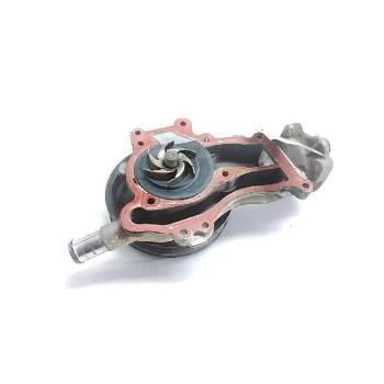 Recambio de bomba agua para opel zafira tourer expression referencia OEM IAM 2500056  