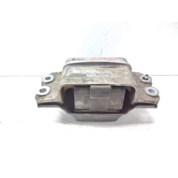 SOPORTE MOTOR IZQUIERDO SUPERIOR 3C0199555 