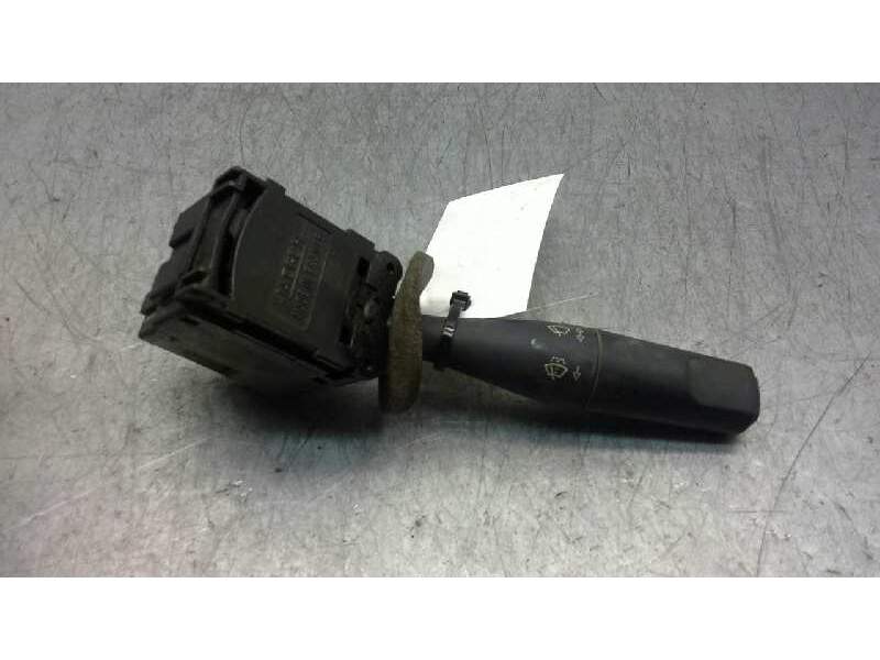 Recambio de mando limpia para citroën berlingo 1.9 diesel referencia OEM IAM 96049596ZL 33779002 