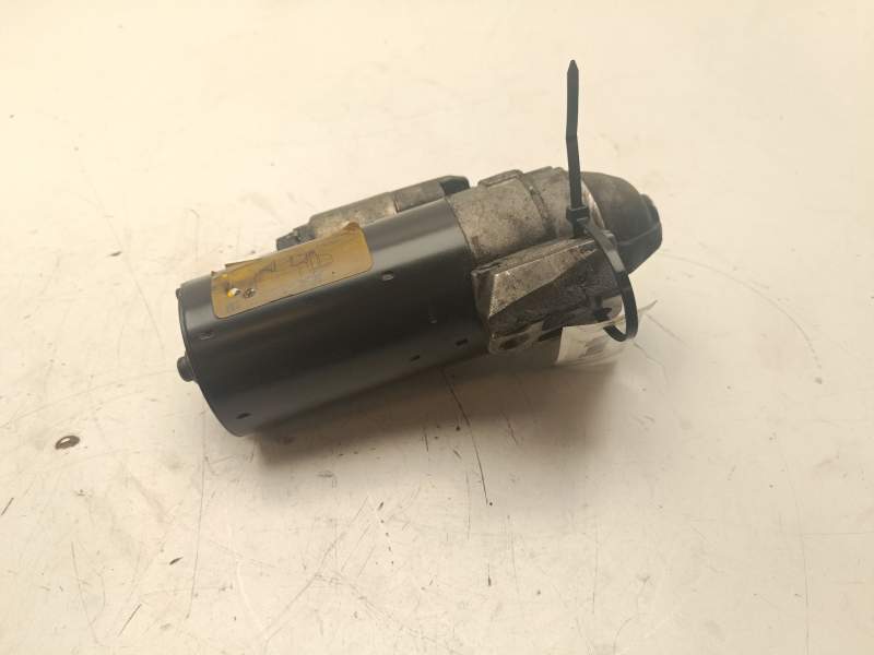 Recambio de motor arranque para bmw 1 (f20) 120 d referencia OEM IAM 12417802508  