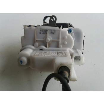 Recambio de cerradura puerta trasera derecha para fiat panda (169) básico 4x4 referencia OEM IAM 0051917892  