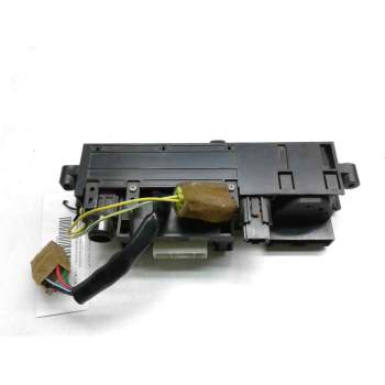Recambio de mando calefaccion aire acondicionado para nissan primera berl./familiar (p10/w10) referencia OEM IAM D9908976902  