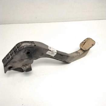 PEDAL EMBRAGUE 1335033080 