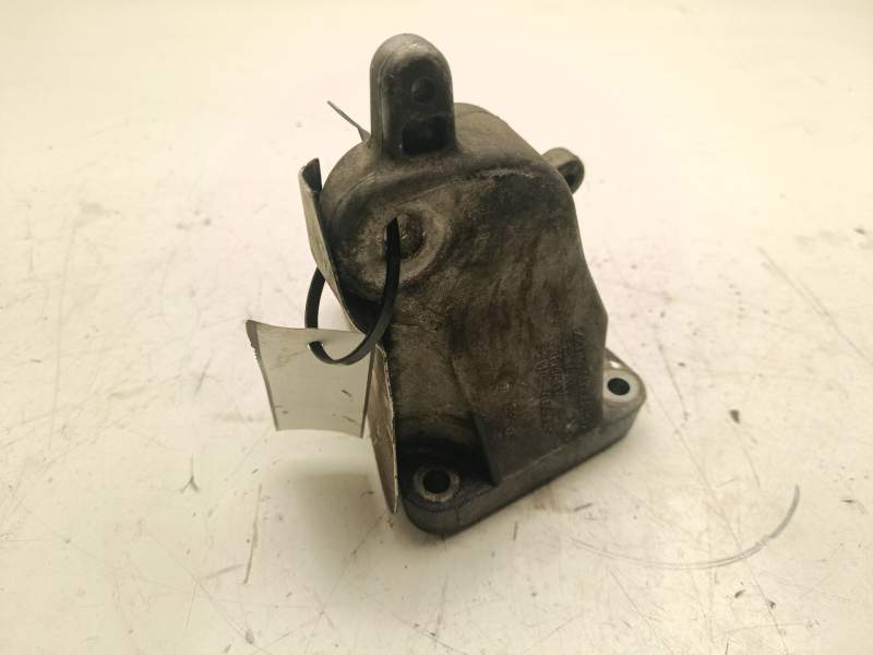 Recambio de soporte motor derecho superior para bmw 1 (f20) 120 d referencia OEM IAM 22113451668  