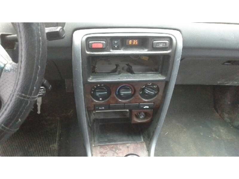 mg rover serie 400 (rt) del año 1999