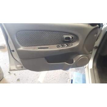 kia shuma ii del año 2001
