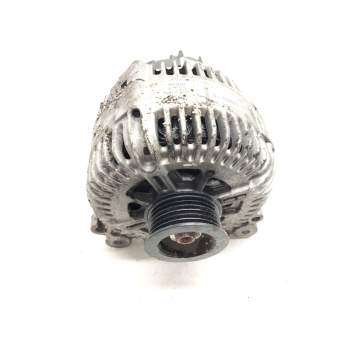 Recambio de alternador para audi q7 (4lb) 3.0 tdi quattro referencia OEM IAM P0B16404  
