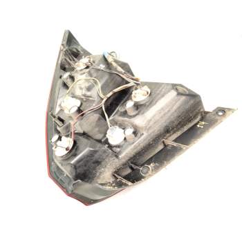 Recambio de piloto trasero izquierdo para chevrolet aveo / kalos hatchback (t200) 1.4 16v referencia OEM IAM   
