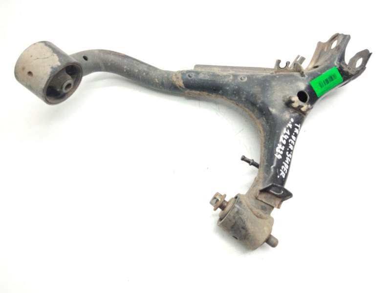 Recambio de brazo suspension superior trasero derecho para land rover discovery 5 referencia OEM IAM   