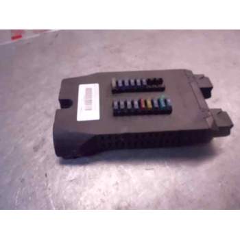 Recambio de caja fusibles para mercedes-benz sprinter james cook (903) referencia OEM IAM 0005400650  