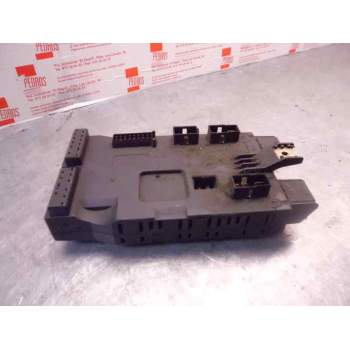 Recambio de caja fusibles para mercedes-benz sprinter james cook (903) referencia OEM IAM 0005400650  