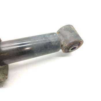 Recambio de amortiguador trasero izquierdo para land rover discovery 5 referencia OEM IAM AH2218W002AC  