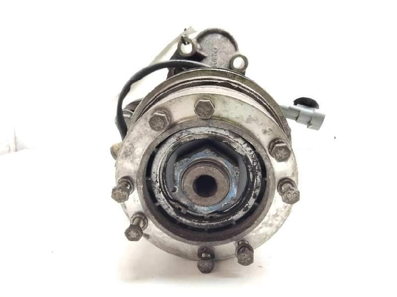 Recambio de bomba agua para iveco daily caja abierta 3.0 diesel cat referencia OEM IAM 504080032 CASCO 