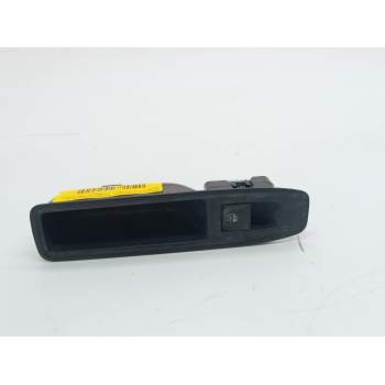 MANDO ELEVALUNAS TRASERO DERECHO P254218388R 