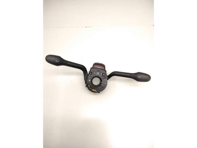 Recambio de mando luces para volkswagen golf iii berlina (1h1) referencia OEM IAM 1H6953503AA 357905851D VWLK101