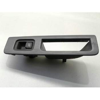 MANDO ELEVALUNAS TRASERO IZQUIERDO 8679477 