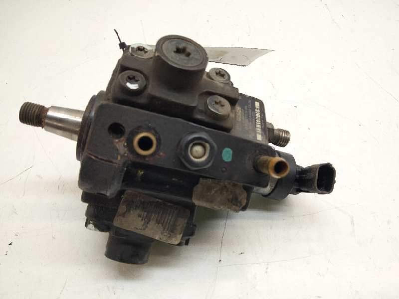 Recambio de bomba inyeccion para opel vectra c berlina 1.9 cdti referencia OEM IAM 0445010097  