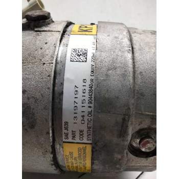 Recambio de compresor aire acondicionado para opel vectra c berlina 1.9 cdti referencia OEM IAM 041151618  