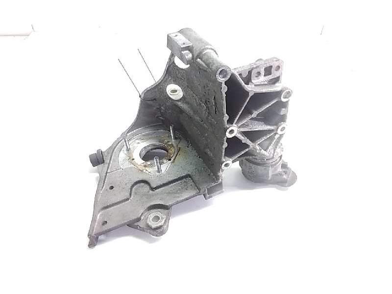 Recambio de soporte bomba inyeccion para opel vectra c berlina 1.9 cdti referencia OEM IAM 55187918  