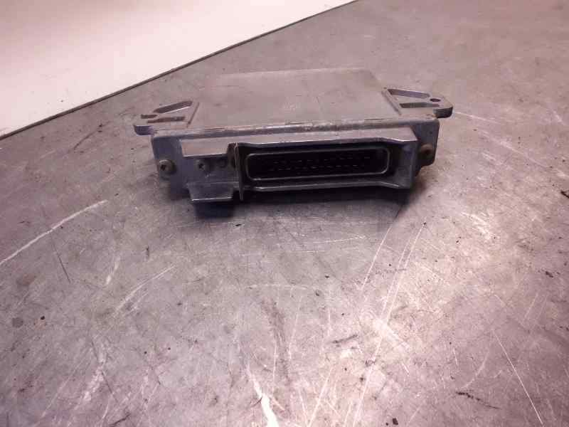 Recambio de centralita motor uce para renault kangoo (f/kc0) referencia OEM IAM R04080010D 7700868300 7700107773