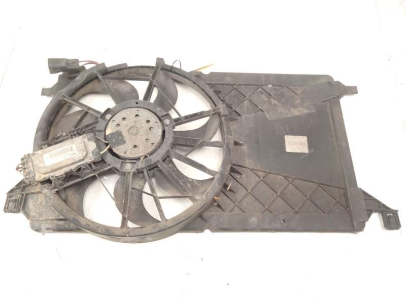Recambio de electroventilador para ford focus lim. (cb4) referencia OEM IAM 3M5H8C607RJ  