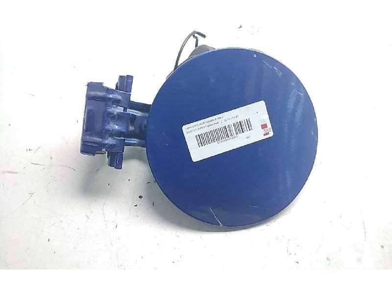 Recambio de tapa exterior combustible para toyota yaris hybrid feel referencia OEM IAM 426110D600  