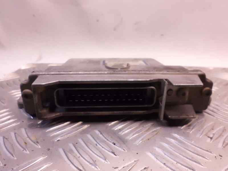 Recambio de centralita motor uce para renault kangoo (f/kc0) referencia OEM IAM R04080012J 7700104956 7700111206