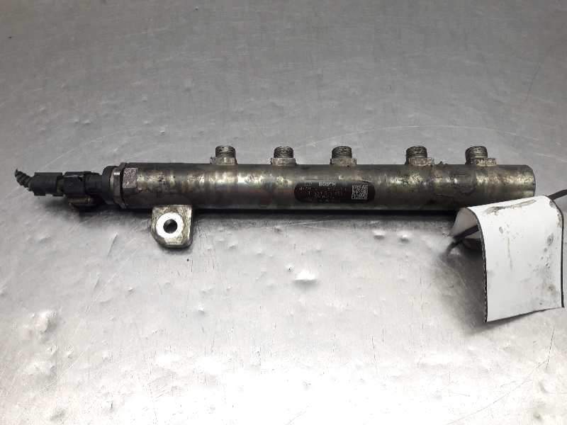Recambio de rampa inyectora para fiat doblo cargo (223) 1.9 jtd cat referencia OEM IAM 0445214052  