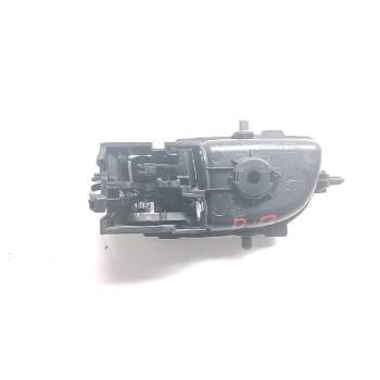 Recambio de maneta interior delantera derecha para toyota yaris hybrid feel referencia OEM IAM 692050D271  