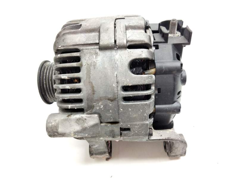 Recambio de alternador para bmw x5 (e70) 3.0 sd referencia OEM IAM 0986083470  