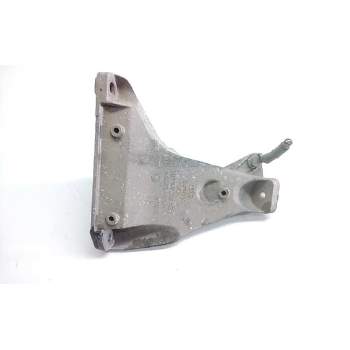 Recambio de soporte motor trasero para volkswagen passat berlina (3b3) edition referencia OEM IAM 8D0199308AG  