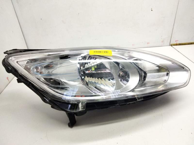 Recambio de faro derecho para ford c-max ii (dxa/cb7, dxa/ceu) 1.6 tdci referencia OEM IAM 90008042  